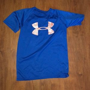 Boys Under Armour t shirt